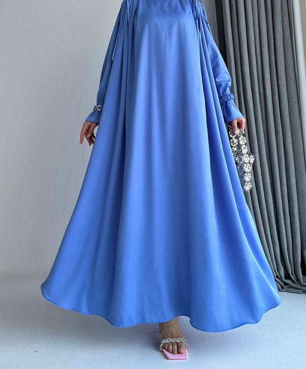robe-longue-évasée-bleu