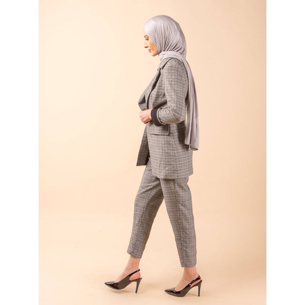 Costume Grey